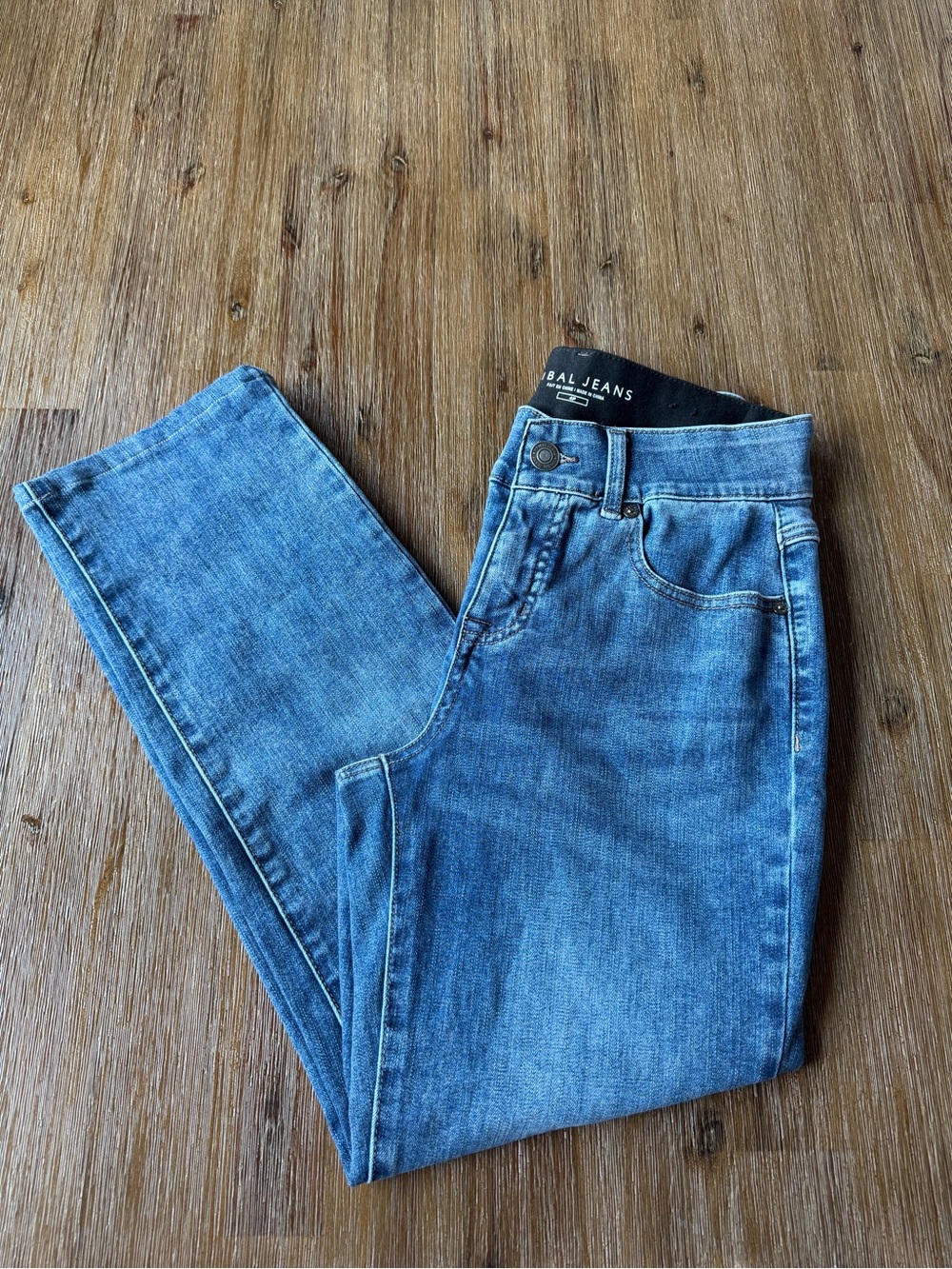 Tribal Sophia Curvy Straight Leg Jeans Women’s size 4 Petite